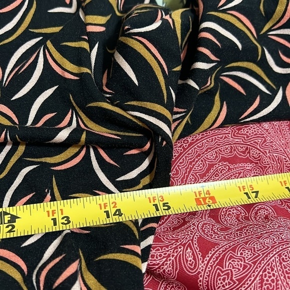 BODEN wrap dress in stylish print. Black/tan/light coral. Like new 8L - Picture 7 of 12